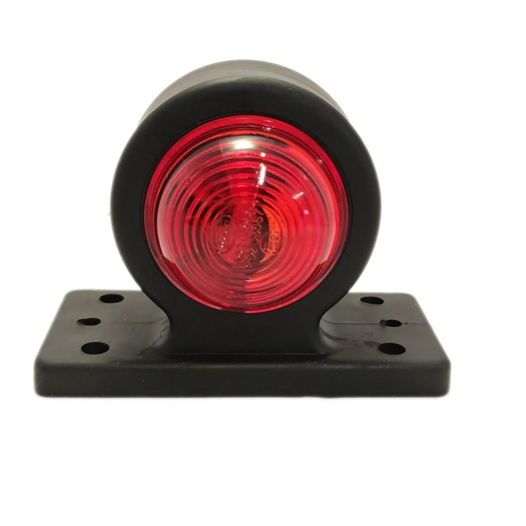 Široký LED světelný prvek ve tvaru omega s žárovkou