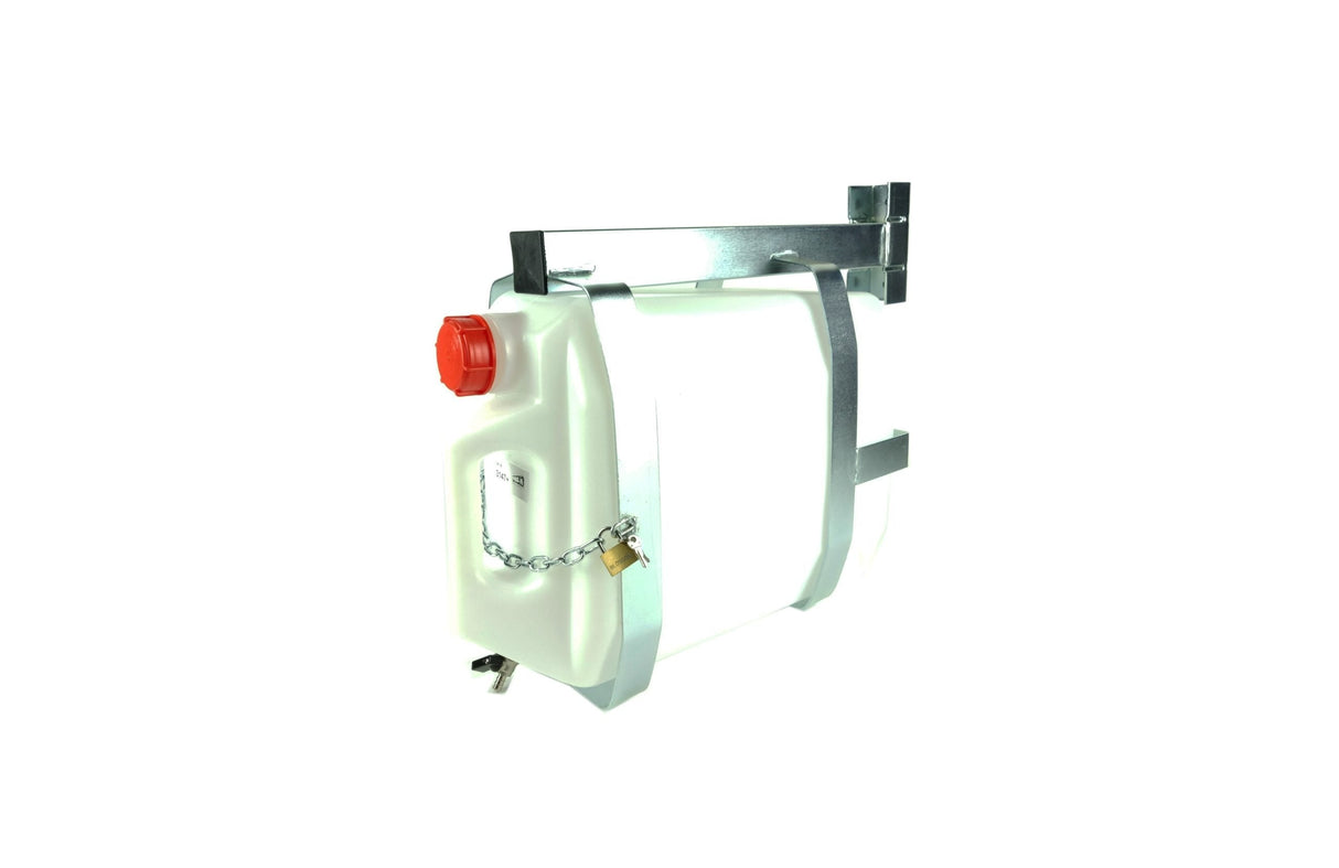 Nádrž na vodu s uchycením