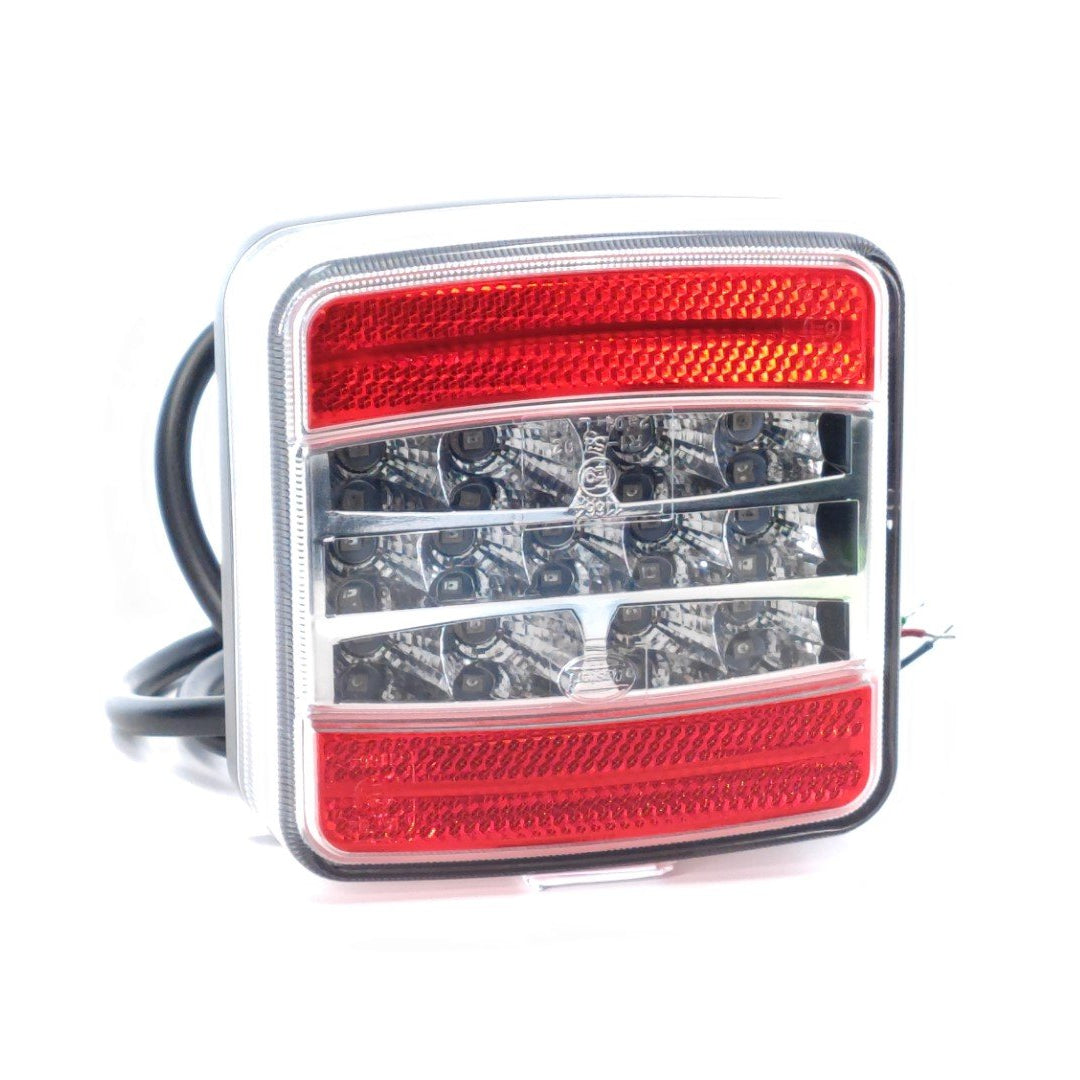 LED světlo 3 funkční s krychlovou hranolovou optikou 12/24V