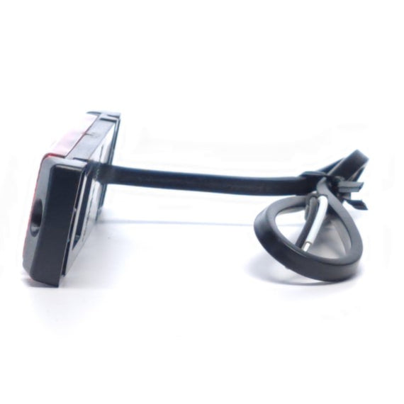 Poziční světlo boční střední LED lampa s držákem.