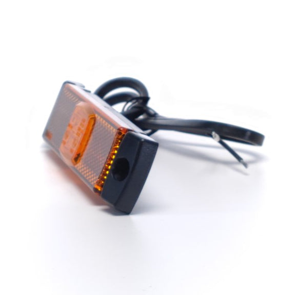 Poziční světlo boční střední LED lampa s držákem.