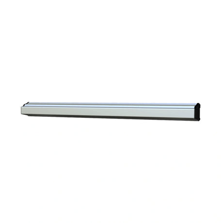 Zadní hliníkový nárazník 2400 mm označený symbolem E