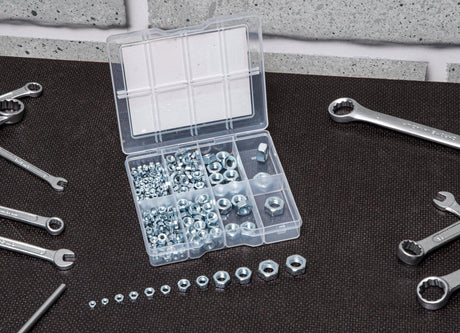 Set matic a šroubů 270 ks Black And Decker