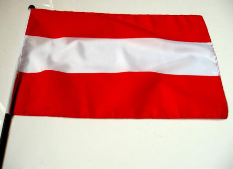 Vlajka s autem s rakouským držadlem (30x45 cm)